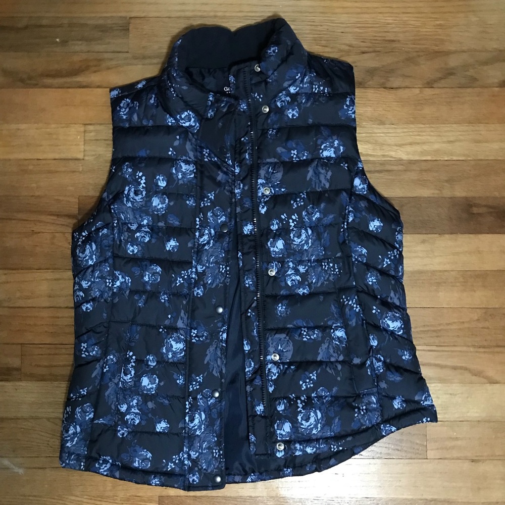 Gap Floral Puffer Vest